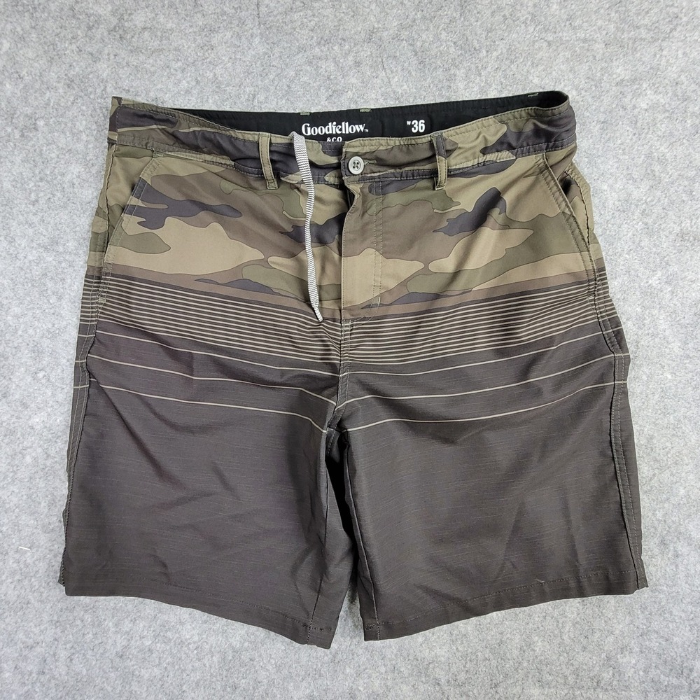 Goodfellow & Co Mens 36 Camo Striped Hybrid Board Shorts Green Grey Stretch